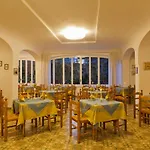 Cleopatra 3* Ischia