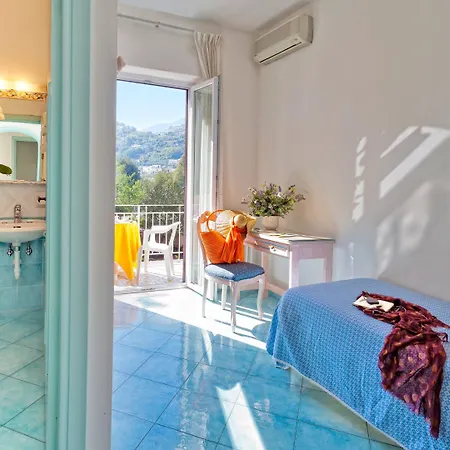 ホテル Cleopatra イスキア島