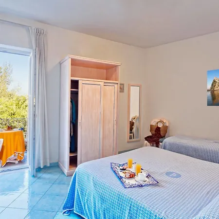 Cleopatra Hotel