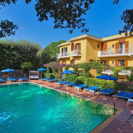 Hotel Cleopatra 3*