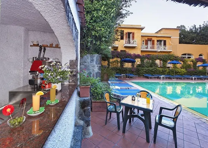 Отель Cleopatra