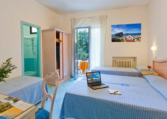 Cleopatra 3* Искья